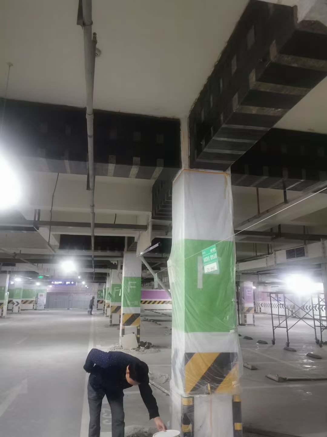 景德镇柱子露出钢筋生锈怎么办